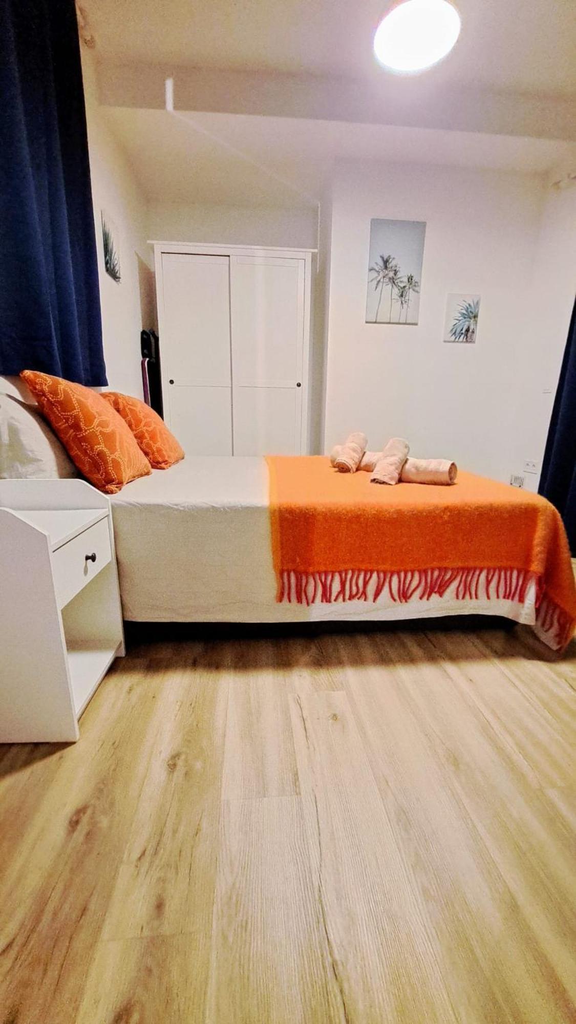 Happy Travel Molina 6 Appartement Málaga